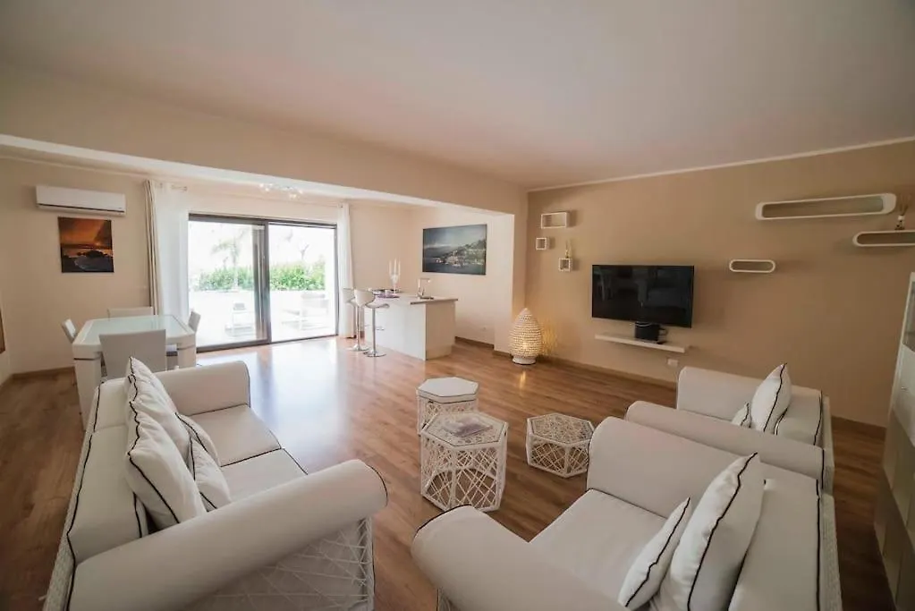 Private Modern Villa In Taormina 0*,