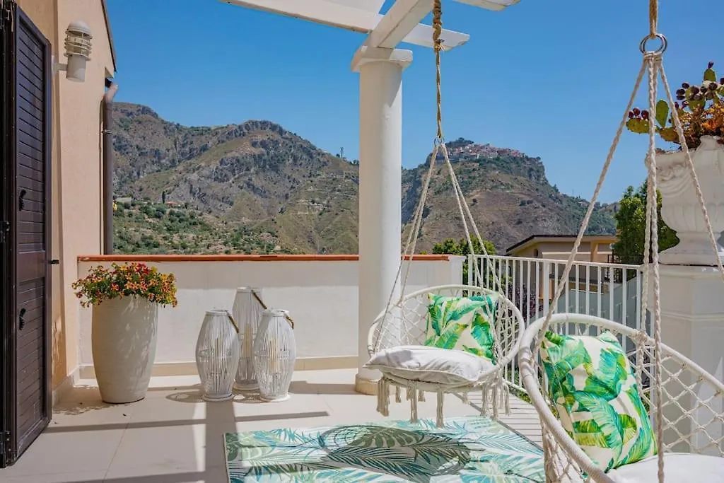 Private Modern Villa In Taormina