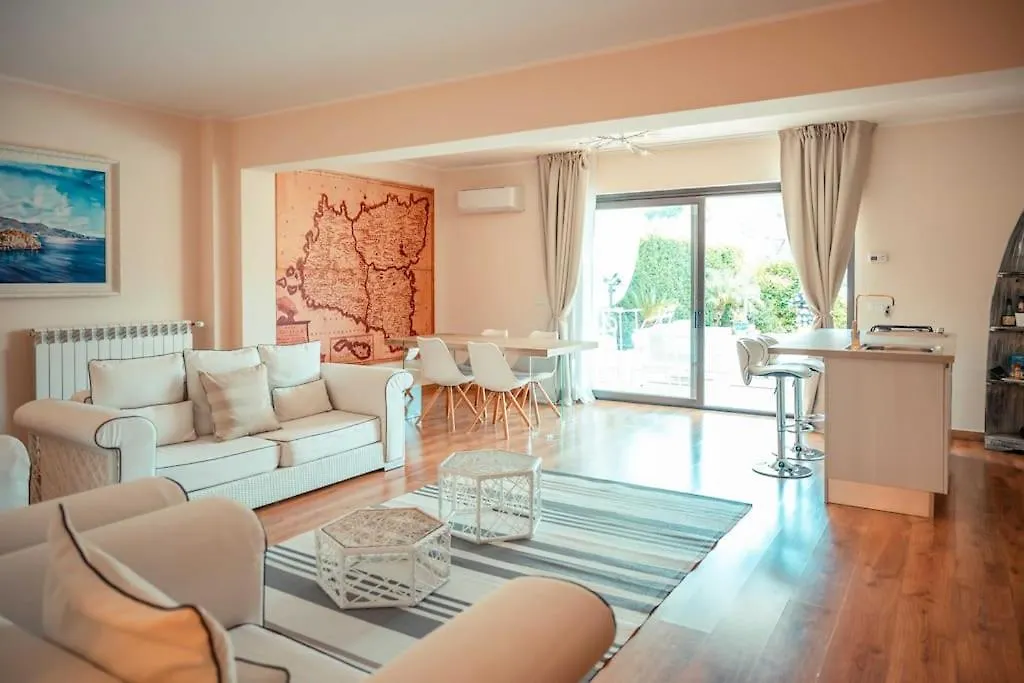 Private Modern Villa In Taormina 0*,