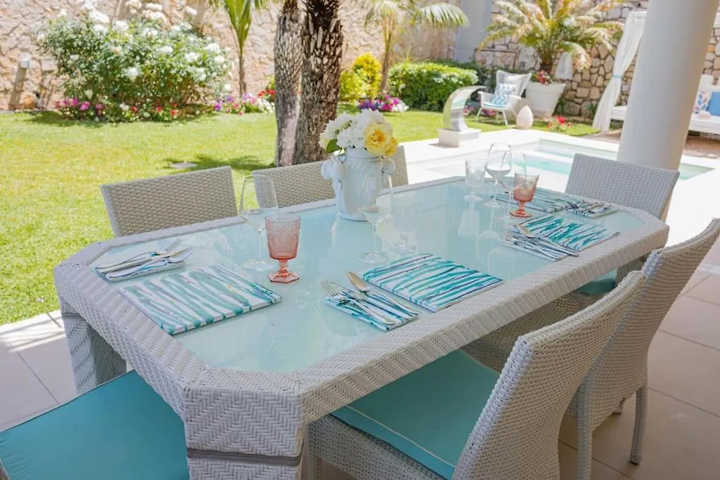 Private Modern Villa In Taormina