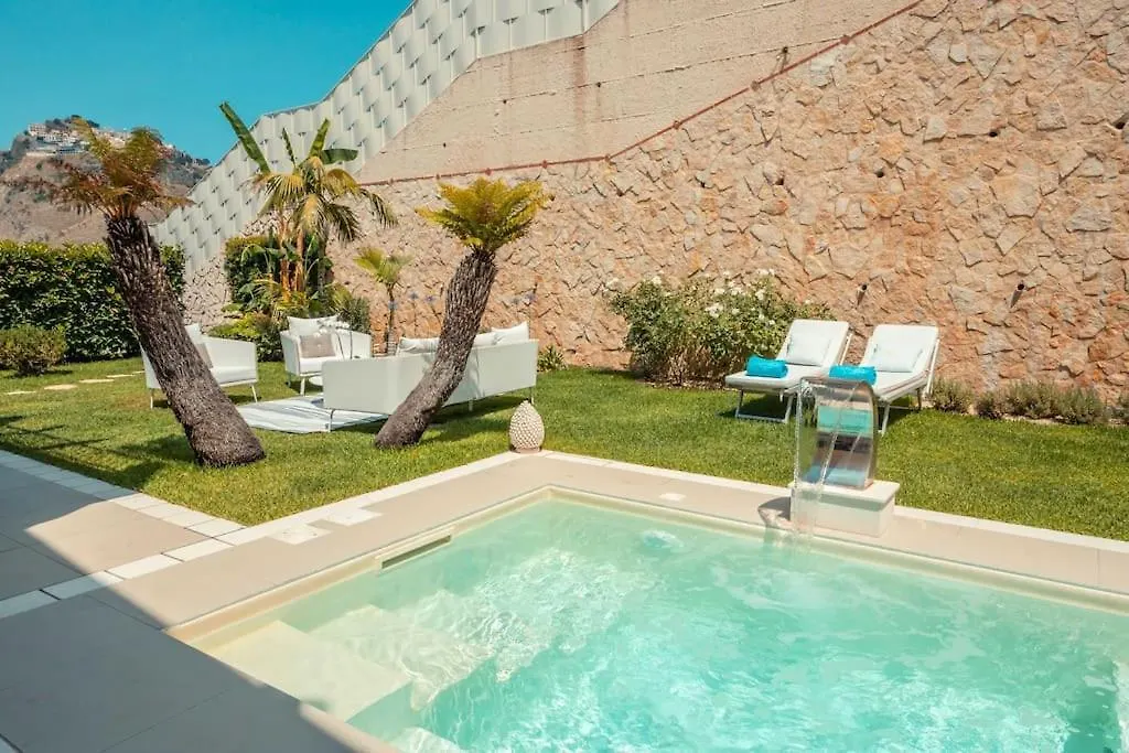 Private Modern Villa In Taormina